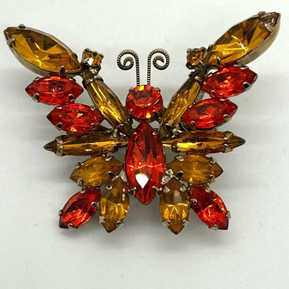 Vintage Juliana Butterfly Brooch Orange Amber Rhinestone DeLizza & Elster #1795 - Picture 1 of 16